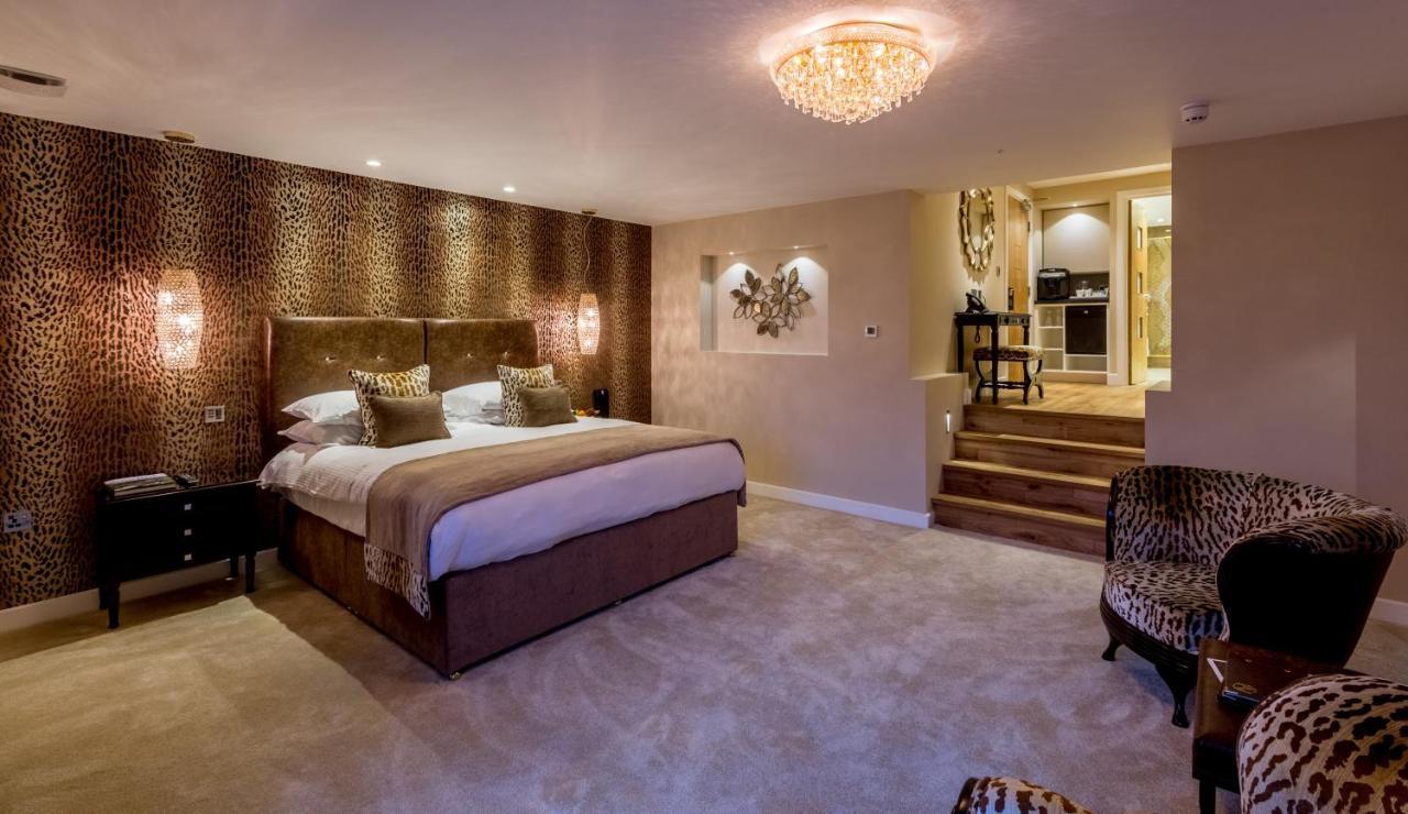 Applegarth Villa Hotel & Restaurant (Adults Only) วินเดอร์เมียร์ ภายนอก รูปภาพ