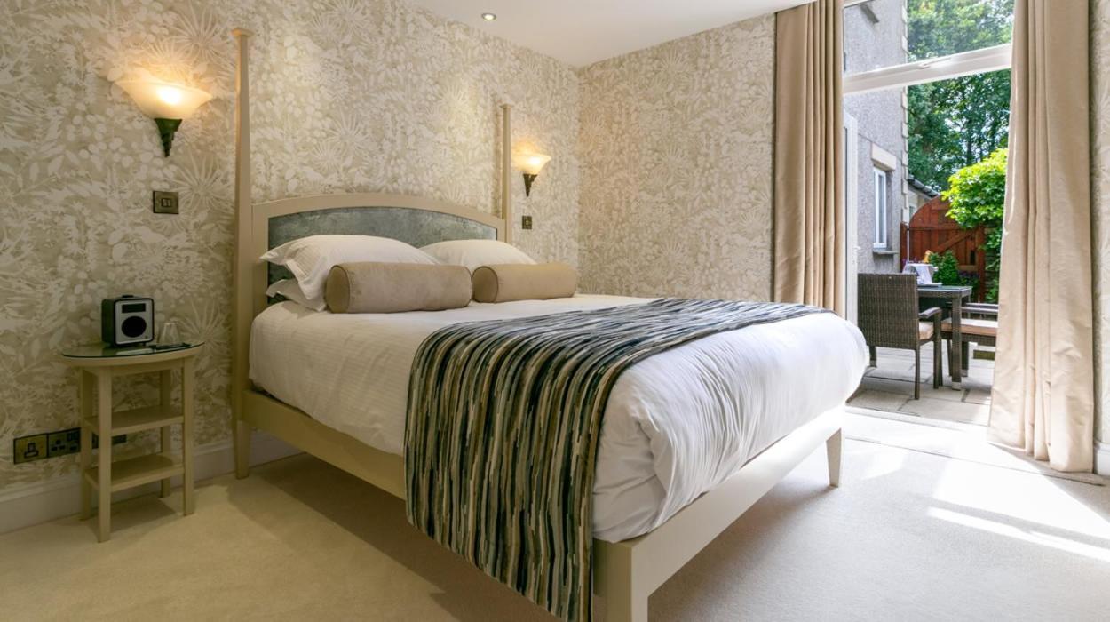 Applegarth Villa Hotel & Restaurant (Adults Only) วินเดอร์เมียร์ ภายนอก รูปภาพ